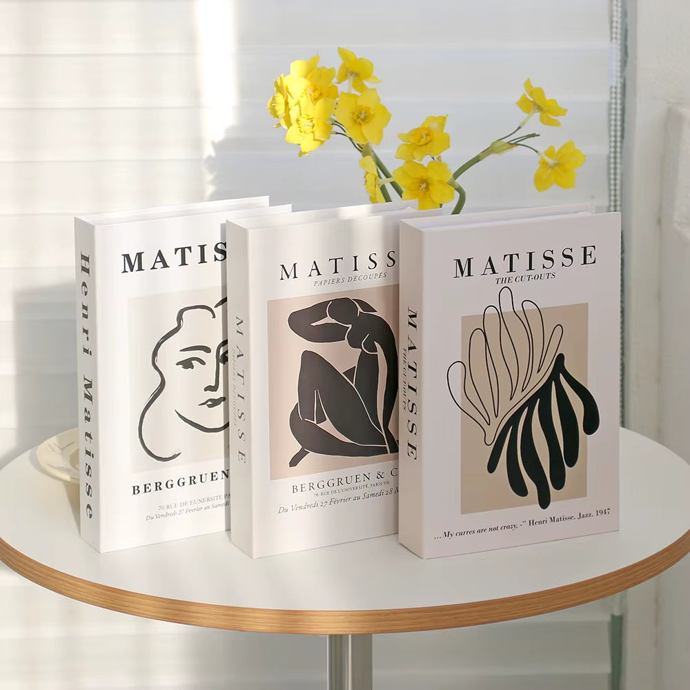 New Fashion Fake Books for Decoration Box Storage Luxury Decorative Book Coffee Table Bedroom Bookends Shooting Props Home Decor